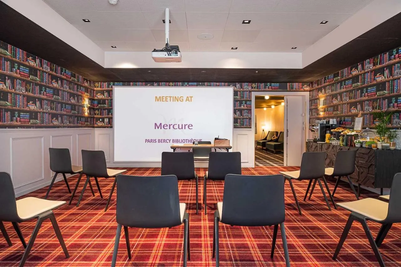 Mercure Bercy Bibliotheque מלון